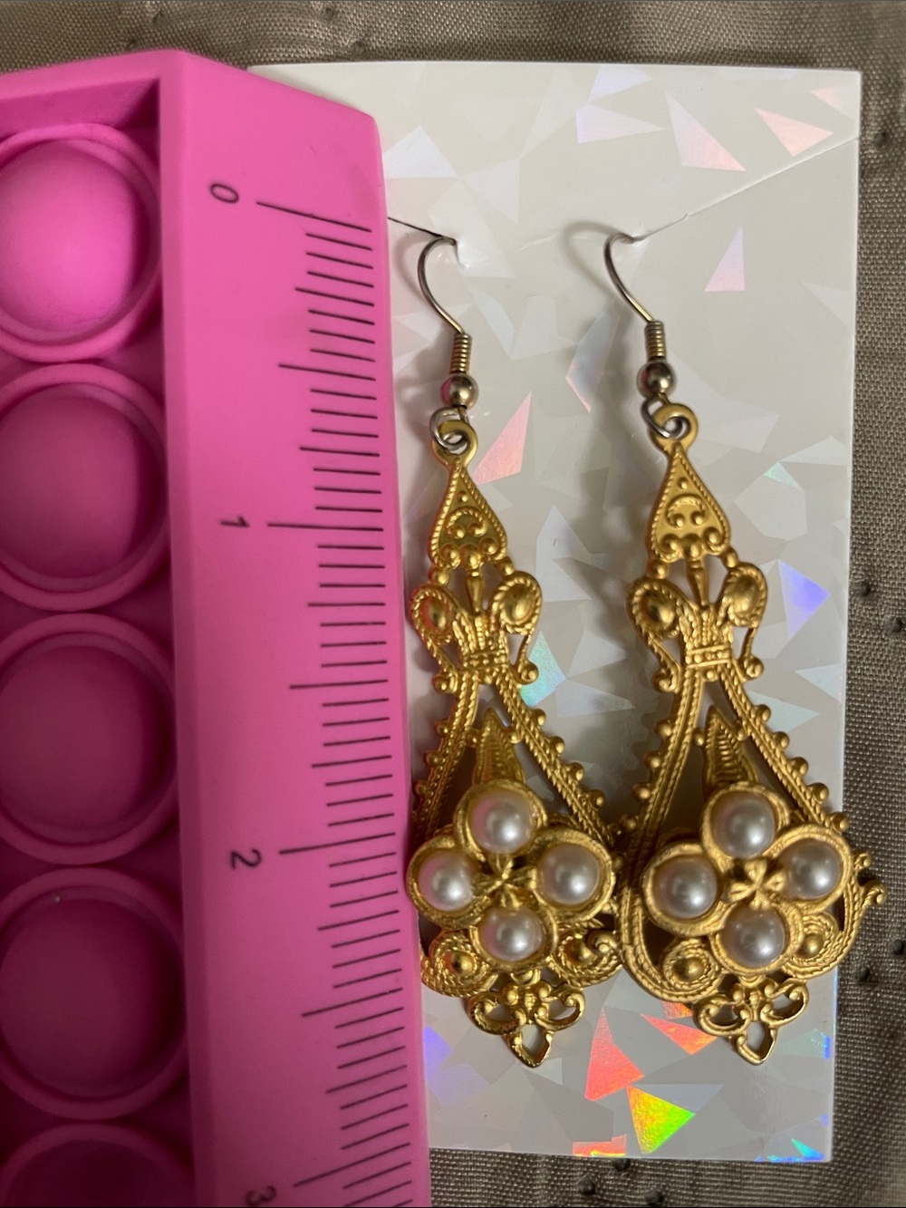 Elegant Gold tone Pearl Drop Earrings - Picture 5 of 5